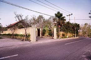 Kubu Kulat Villa