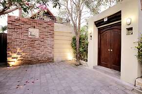 Kubu Kulat Villa