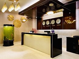 Hotel KRC Palace