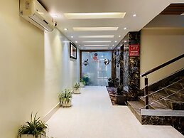 Hotel KRC Palace