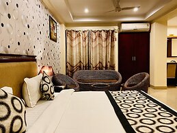 Hotel KRC Palace