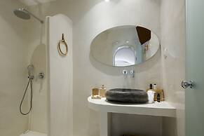 Nano Suites