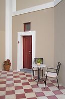 Nano Suites