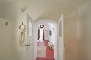 Nano Suites