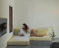 Nano Suites