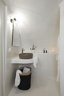 Nano Suites