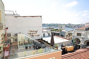 No 8 Galata