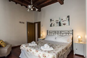 Borgo Pinti Apartment
