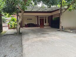 Rivana Hotel