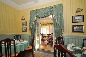 Edderton Hall Country House