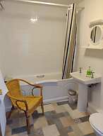 Cameron Court B&B