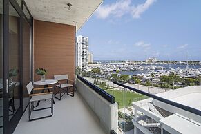 The Ben West Palm, Autograph Collection