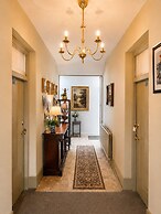Nore View House