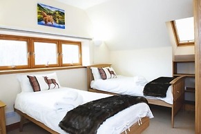 Clovenstone Lodges