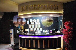 Cleopatra City Hotel