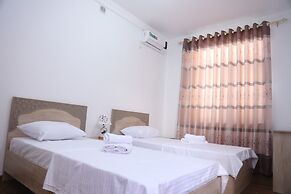 Anis-Pari hotel