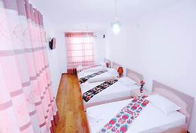 Anis-Pari hotel