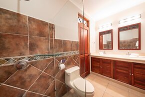 Ground Floor Unit in Beautiful Beachfront Complex