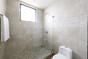 Captivating 3br/2.5ba Unit is Just Perfect