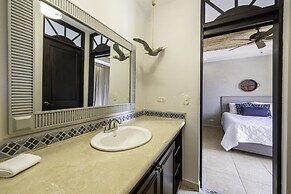 Captivating 3br/2.5ba Unit is Just Perfect
