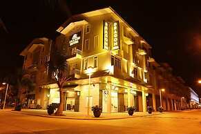 Dragon Hotel