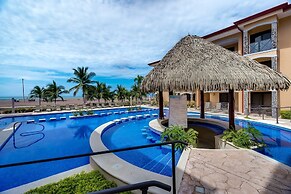 BE 1A Absolute 2BR Oceanfront Luxury Condo