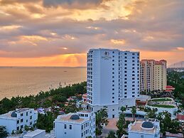 DoubleTree by Hilton Sanya Bay