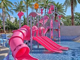DoubleTree by Hilton Sanya Bay
