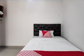 Super OYO 621 Vania Residence