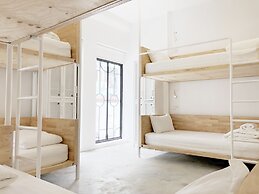 Hood Hostel