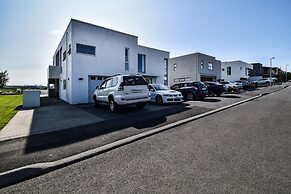 House Þ1