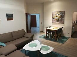 Apartment 28bP