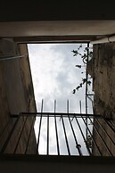 Arco Suite