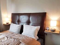 Akureyri Central Rooms
