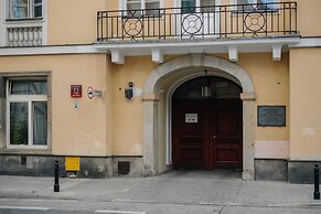 Miodowa Old Town Apartment