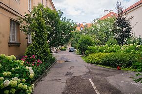 Miodowa Old Town Apartment