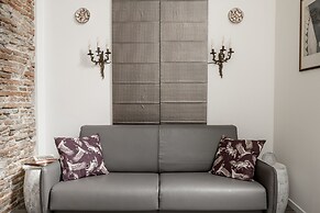 L'8 Boutique Via Piella