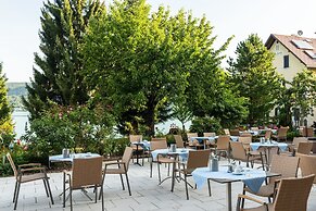Strandhotel Schabus
