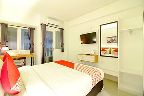 OYO Flagship 1260 Sentraland Karawang