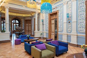Happy House Hostel