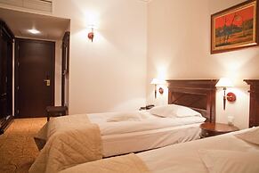 Bellaria Hotel