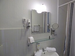 Art Inn Hotel Dinslaken