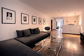 Bab Hotel
