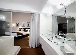 Bab Hotel