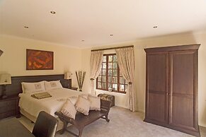 Three Palms Luxury Cottage