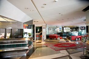 Executive Luxury Hotel
