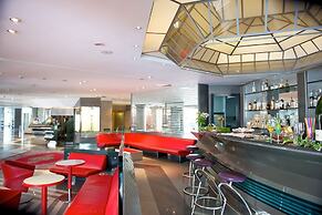 Executive Luxury Hotel
