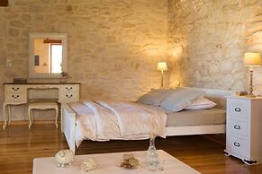 Arcus Suites