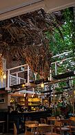 The Lofts Boutique Hotel