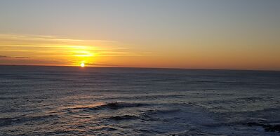 The Clarendon - Bantry Bay